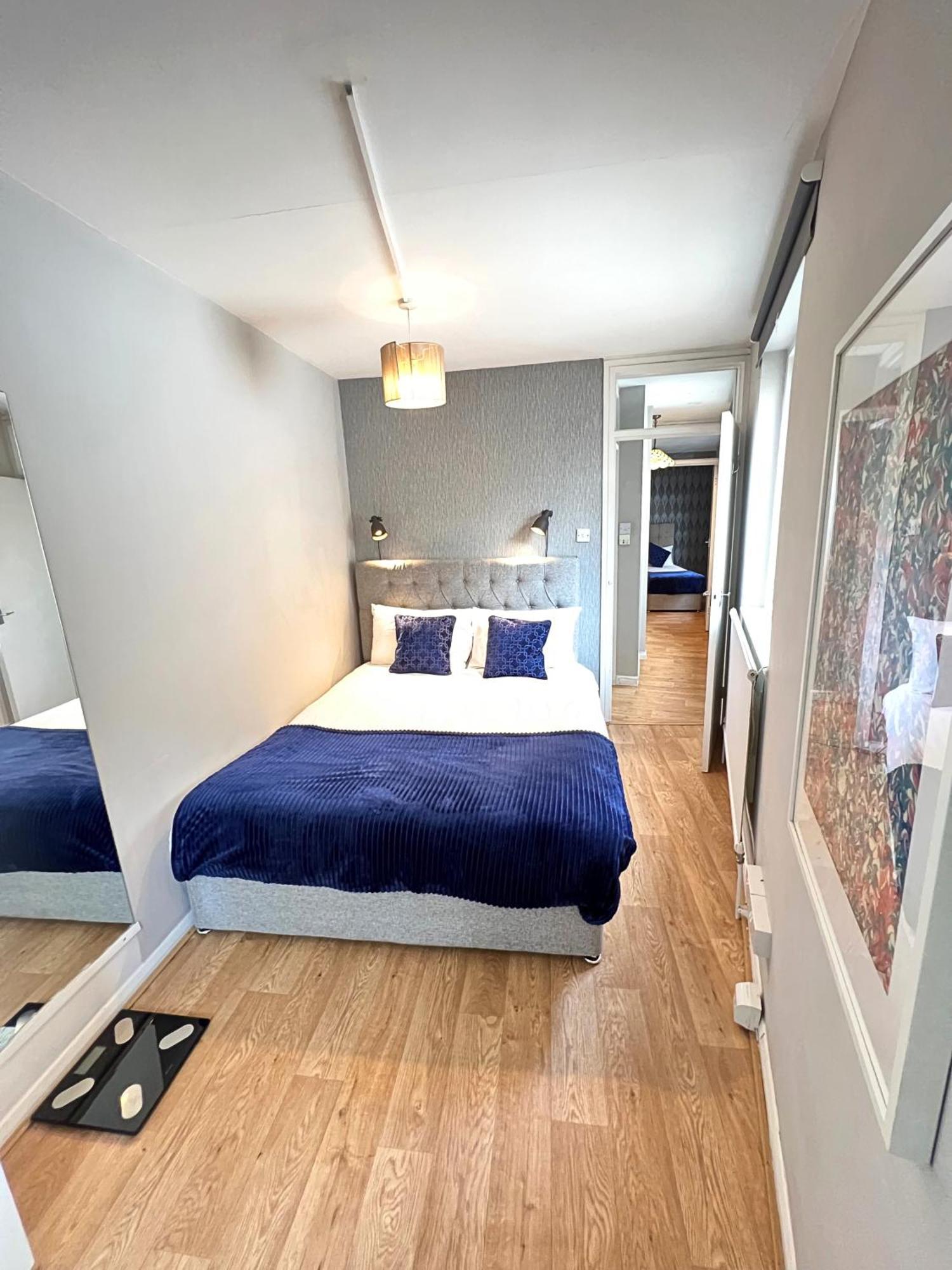 Kensington 2 Bedroom House-big Living Area And Kitchen-harrods-national History Museum-hyde Park-near 2 Underground Lines Hébergement de vacances *