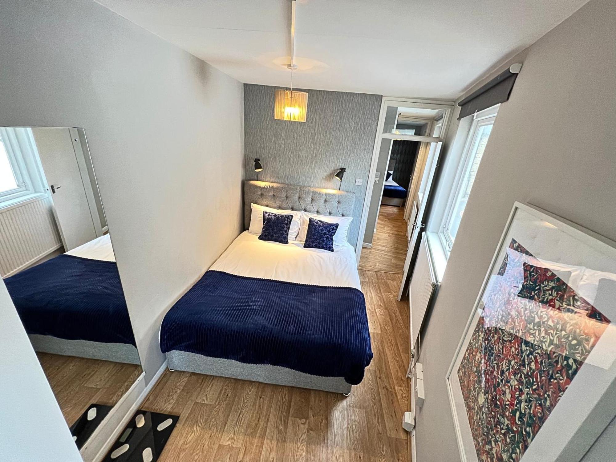 Kensington 2 Bedroom House-big Living Area And Kitchen-harrods-national History Museum-hyde Park-near 2 Underground Lines Hébergement de vacances