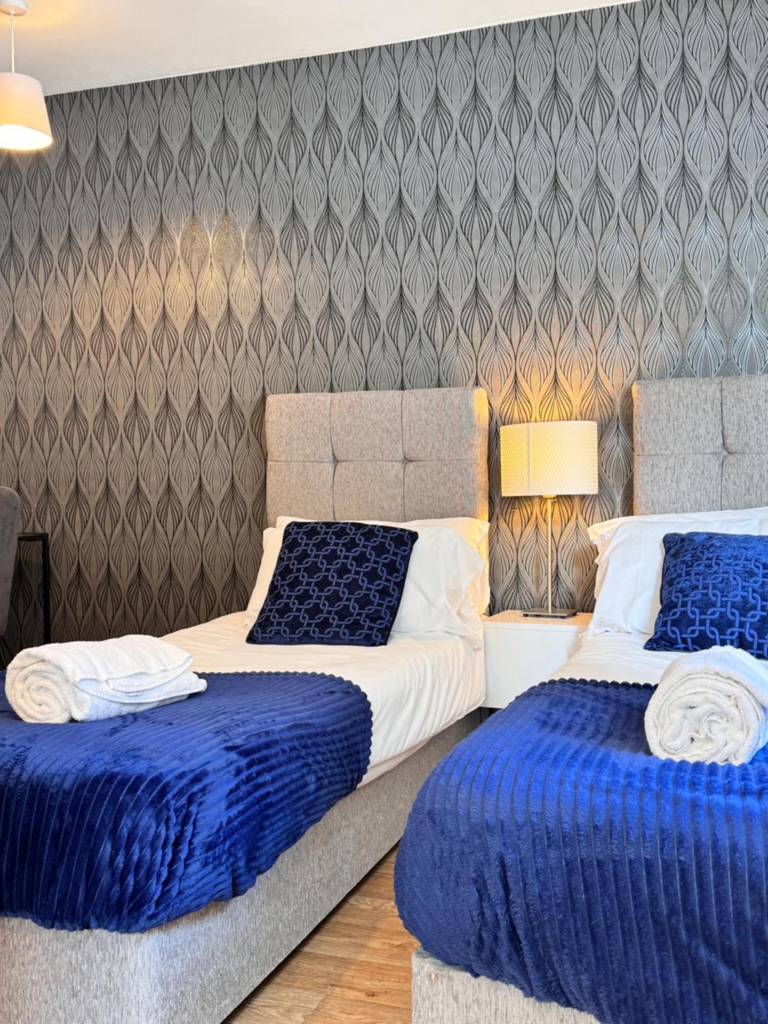 Kensington 2 Bedroom House-big Living Area And Kitchen-harrods-national History Museum-hyde Park-near 2 Underground Lines Hébergement de vacances Londres